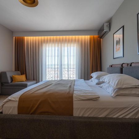 Downtown Apartments Приштина Екстер'єр фото